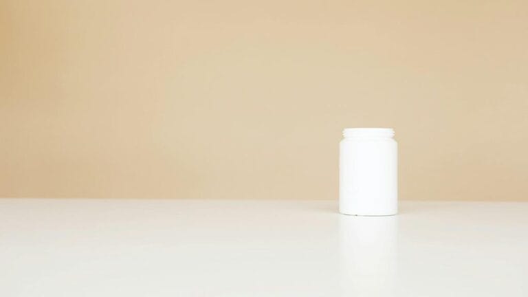 What Is the Best Home Remedy for Cleaning Grout? 3 grout cleaning home remedy